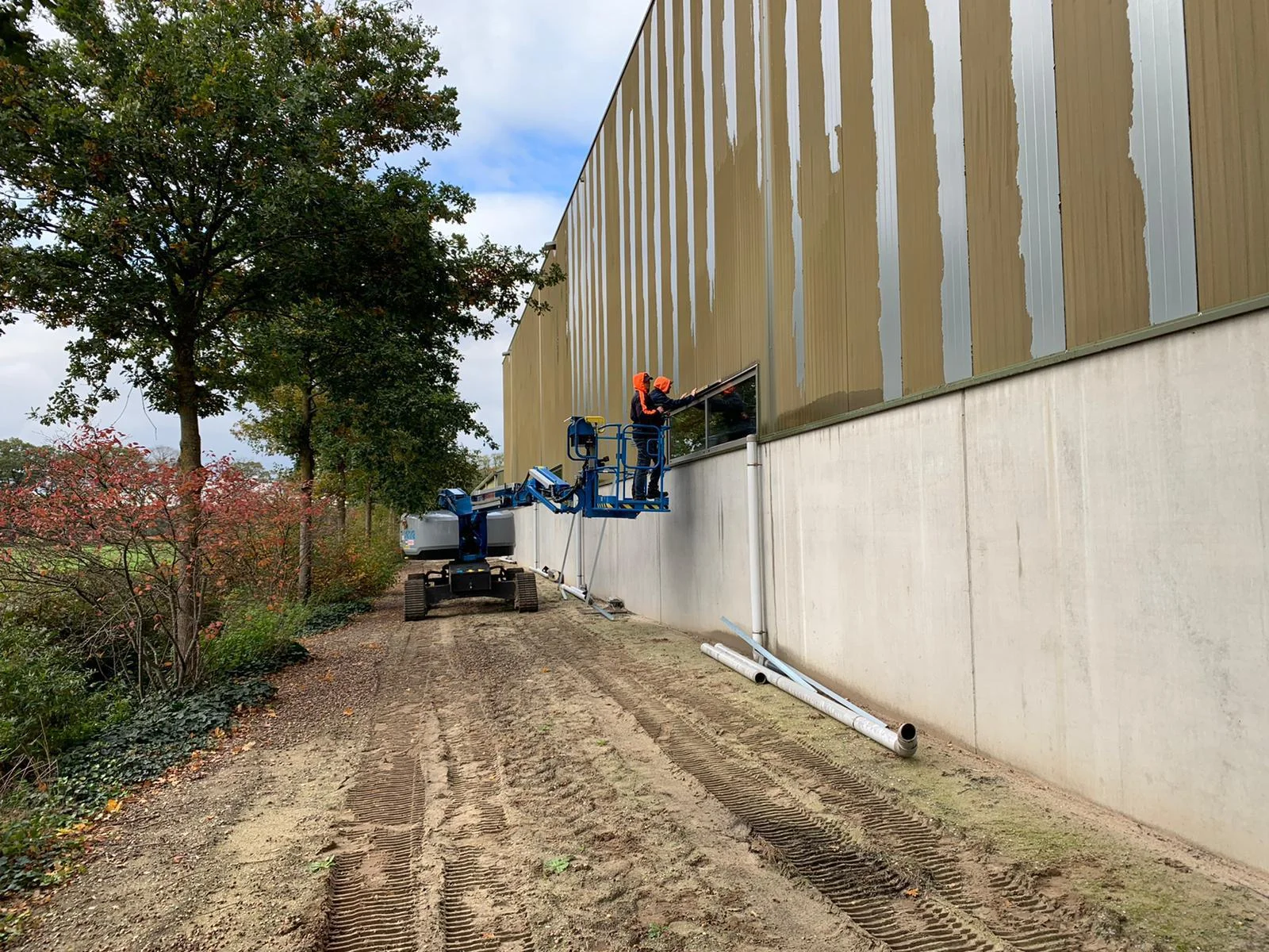 Van Heemskerk delaminatie wandpanelen delaminatie dakpanelen loslatende coatings dakprofiel panprofiel bladderende coating plastisol K4) (1)-1596b054